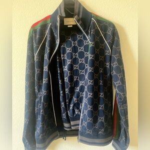 Gucci navy blue track suit, men’s small